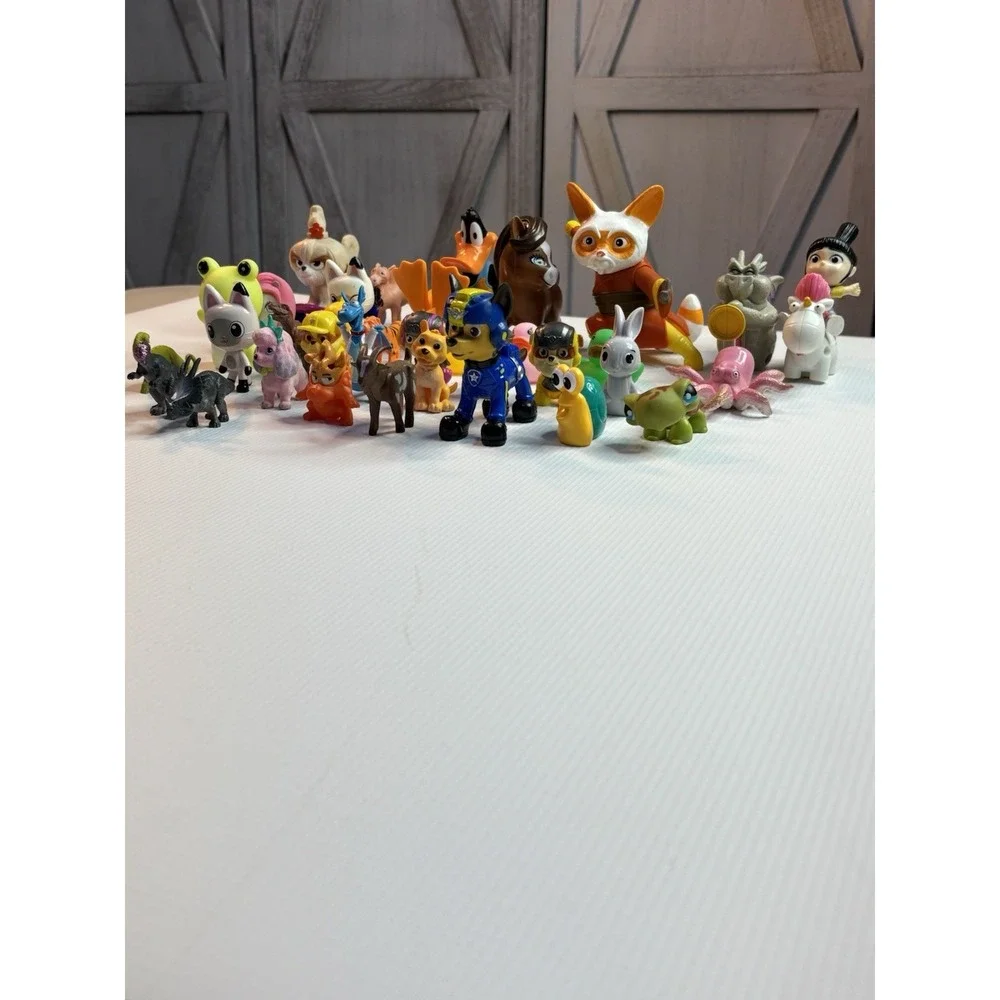 Lot Of Toy Animals‎